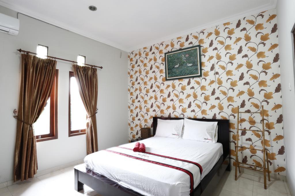 Reddoorz @ Jalan Damai Hotel Ngaglik Exterior photo
